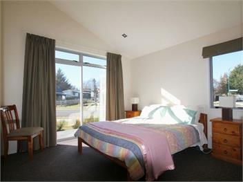 Carrot Cake Chalet (Bachcare) - Ohakune