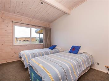 Beachfront Escape (Bachcare) - Snells Beach