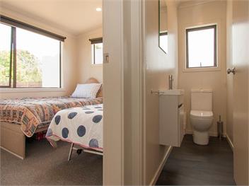 Hetherington Haven (Bachcare) - Whangamata