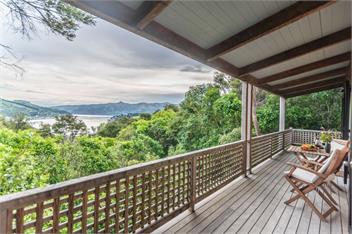 Overton Cottage (Bachcare) - Akaroa