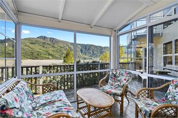 Millard House (Bachcare) - Queen Charlotte Drive