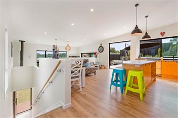 R and R at Robertson (Bachcare) - Raglan