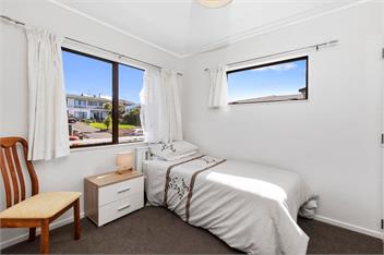 Snells Seaside Bach (Bachcare) - Snells Beach