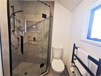 Lakeview Queenstown Holiday Home - Queenstown