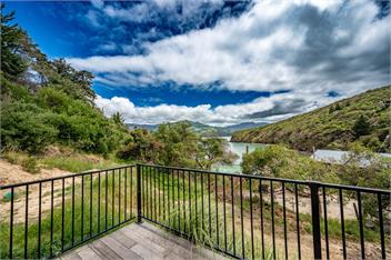Lushingtons Bay (Bachcare) - Akaroa