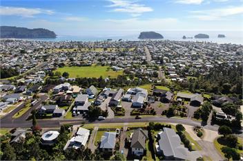 Beverley Hills Cottage - Whangamata