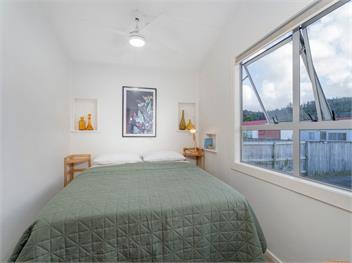 Coastal Break Bach (Bachcare) - Whangamata