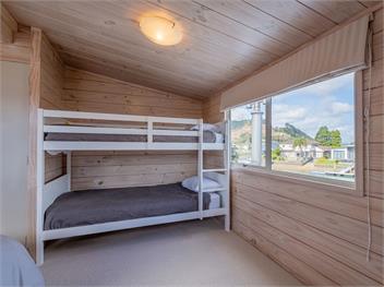 Waterfront Paradise (Bachcare) - Pauanui