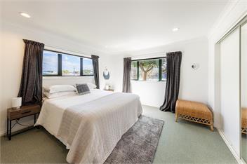 Manaia Magic (Bachcare) - Tairua