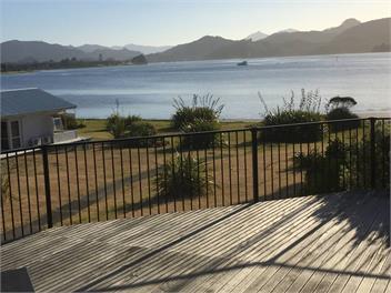 Hosts on the Coast Holiday in Paradise - Pauanui