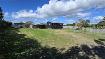 Appleton Beach Stay - OPOTIKI
