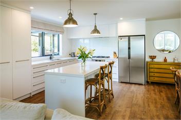 Number Three | Sleeps 8 | Family Friendly - Wanaka