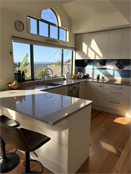 Stunning Manly Beach Holiday Home with Panoramic Sea Views -