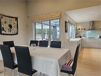 Ligar Bay Coastal Stay - 