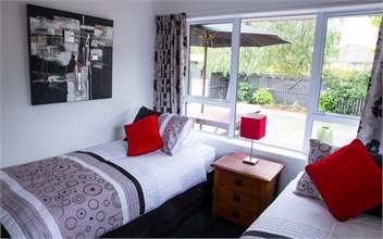 Toru Retreat – 5-Star Family Comfort Near Airport & Parks - Christchurch