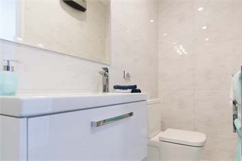 Aqua Heights - Stunning Apartment with Sea Views! - Nelson