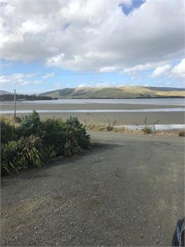 Pete's Place - Curio Bay