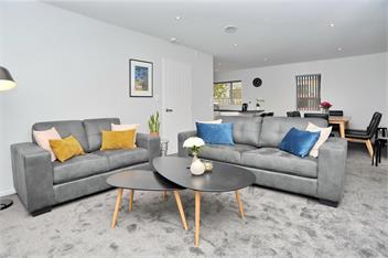 Regents Villas - Two house together - Christchurch