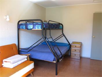 Rangihaeata Garden Cottage - Takaka