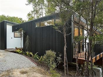 The Treehouse (Bachcare) - Kaiteriteri