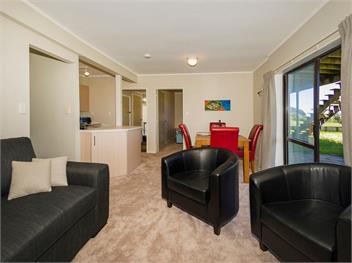 Sandy Doorstep (Bachcare) - Whangamata