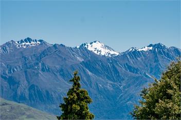 Views on Parry (Bachcare) - Lake Hawea