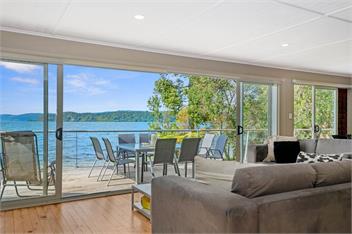 Onepoto Bay Lakehouse (Bachcare) - Lake Rotoiti