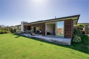 Lake Vista Retreat (Bachcare) - Wanaka