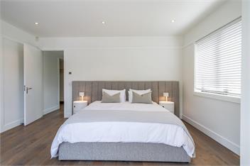 Horseshoe Bend Estate | Sleeps 12 | Swimming Pool | Spa Pool | Tennis Court | Set on Large Grounds - Wanaka