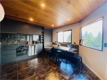 Views Forever! Renovated 4Bed Oasis 5 mins to CBD - Queenstown