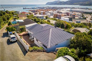 Views-For-Ages-Apartment - Nelson