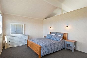 Beachfront Favourite (Bachcare) - Foxton Beach