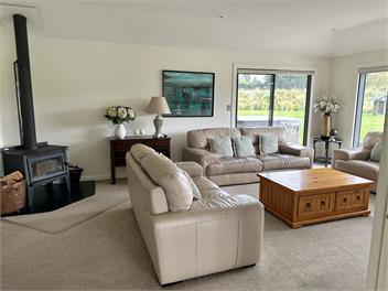 Beautiful Country Retreat in the City - Dunedin