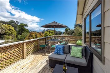 Onetangi Bliss (Bachcare) - Waiheke Island