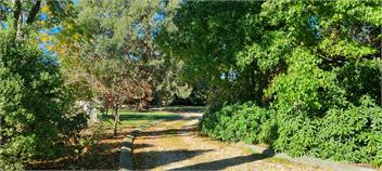 Sandhill Gardens Retreat - Woodend