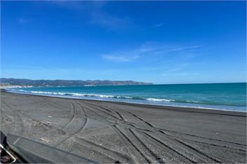 Loburn Bach Accommodation - 2 Individual Bach's - Featherston