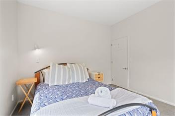 Beachfront Getaway (Bachcare) - Waikanae Beach