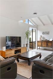 Waiake Family Retreat (Bachcare) - Auckland