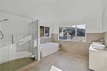 Hensman House (Bachcare) - Queenstown