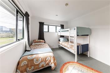 Manaia Magic (Bachcare) - Tairua