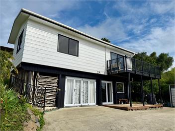 Cosy Raglan Studio — Walk to Beach & Village - Roberts St - Apartment (Downstairs) - Raglan