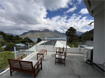Cozy mid-century Queenstown escape - Queenstown