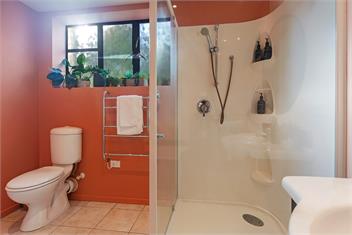 Moana Escape - Tasman Bay Views, Pool, Spa & Sauna - 