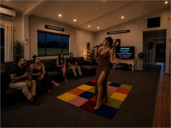 LARGE GROUP ACCOMODATION HAMILTON "Horotiu Homestead" -