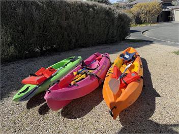 Rose's Kaiteriteri Bach - 