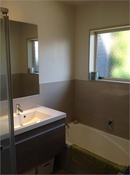 Family Home near Bayfair, Mt Maunganui - Tauranga