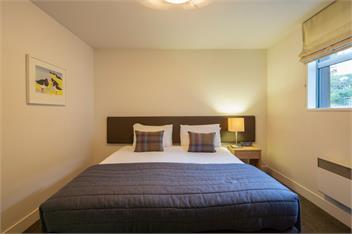 Marina 3 Bdrm Apartment with Views - Queenstown