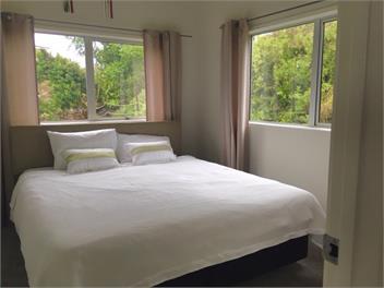 Luxury, Large, Modern Beach Home - Whangarei