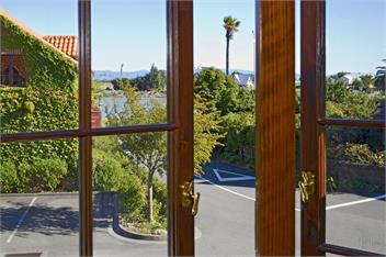 Compass Cottage - Monaco Resort Apartment - Monaco