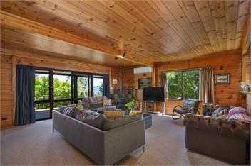 Lake Terrace Lockwood - Cross the road to the lake! - Taupo